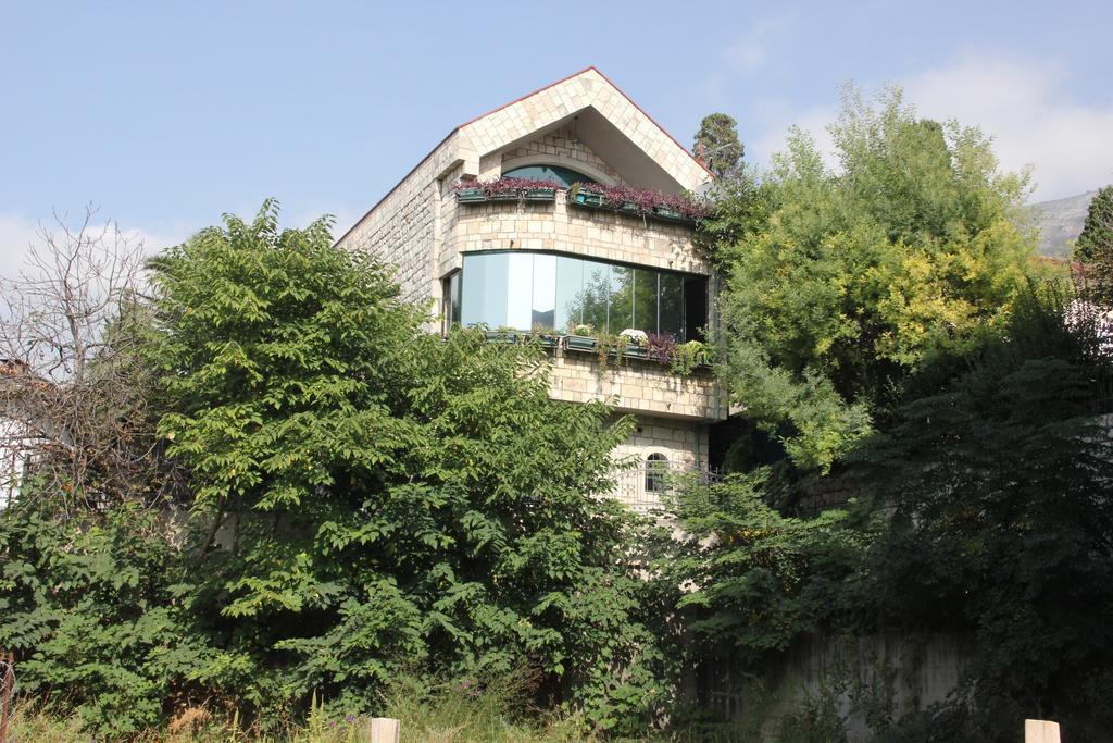 Apartments Holiday Lux Sutomore Zimmer foto